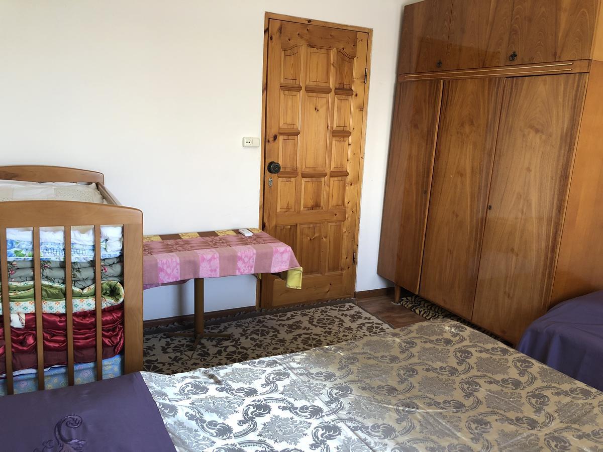 Guesthouse On Sovhoznaya 18 Gagra Exterior photo